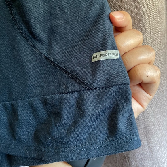 Gym/Workout Top - Picture 4 of 4